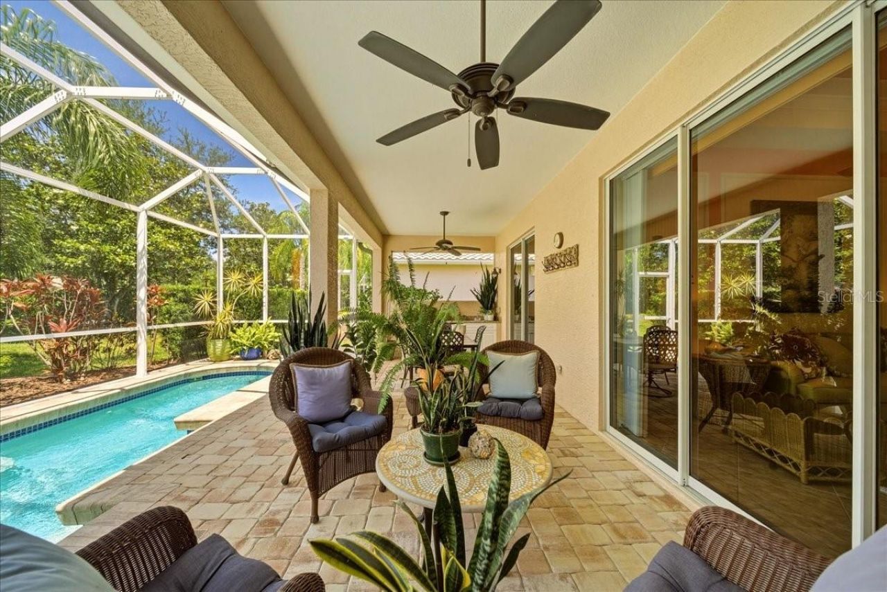 4109 66th Terrace E, Sarasota, FL 34243 Photo