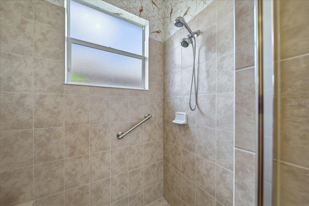 4109 66th Terrace E, Sarasota, FL 34243 Photo