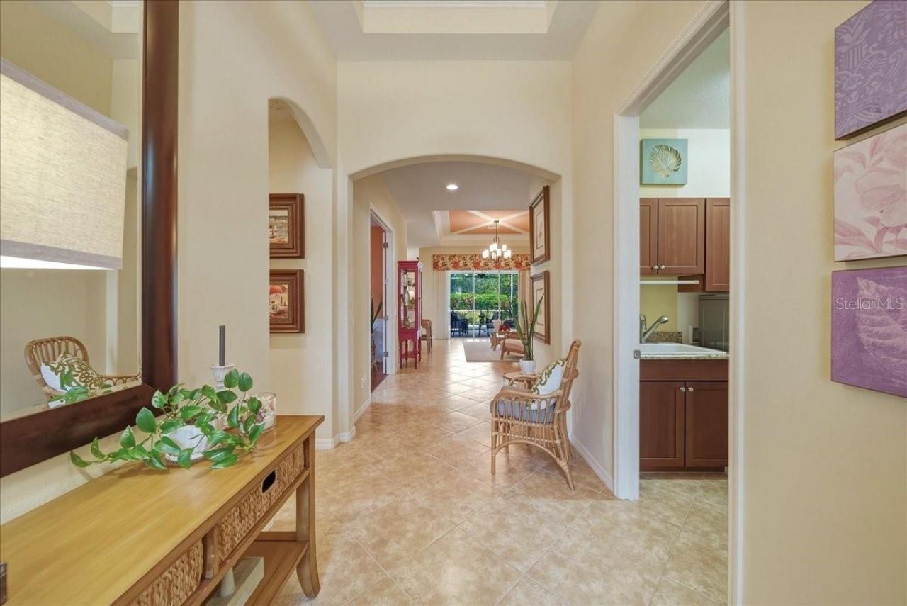 4109 66th Terrace E, Sarasota, FL 34243 Photo