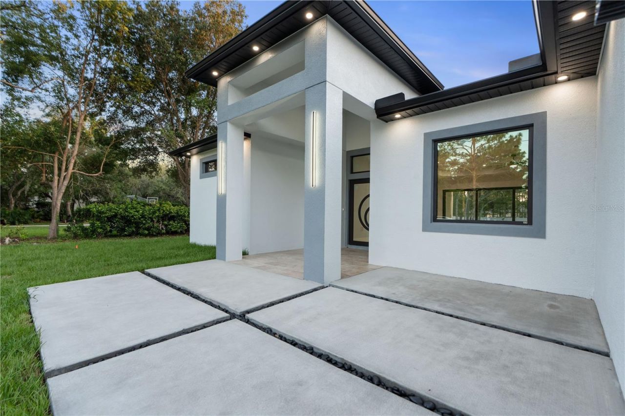 9201 Nightingale Road , Weeki Wachee, FL 34613 Photo