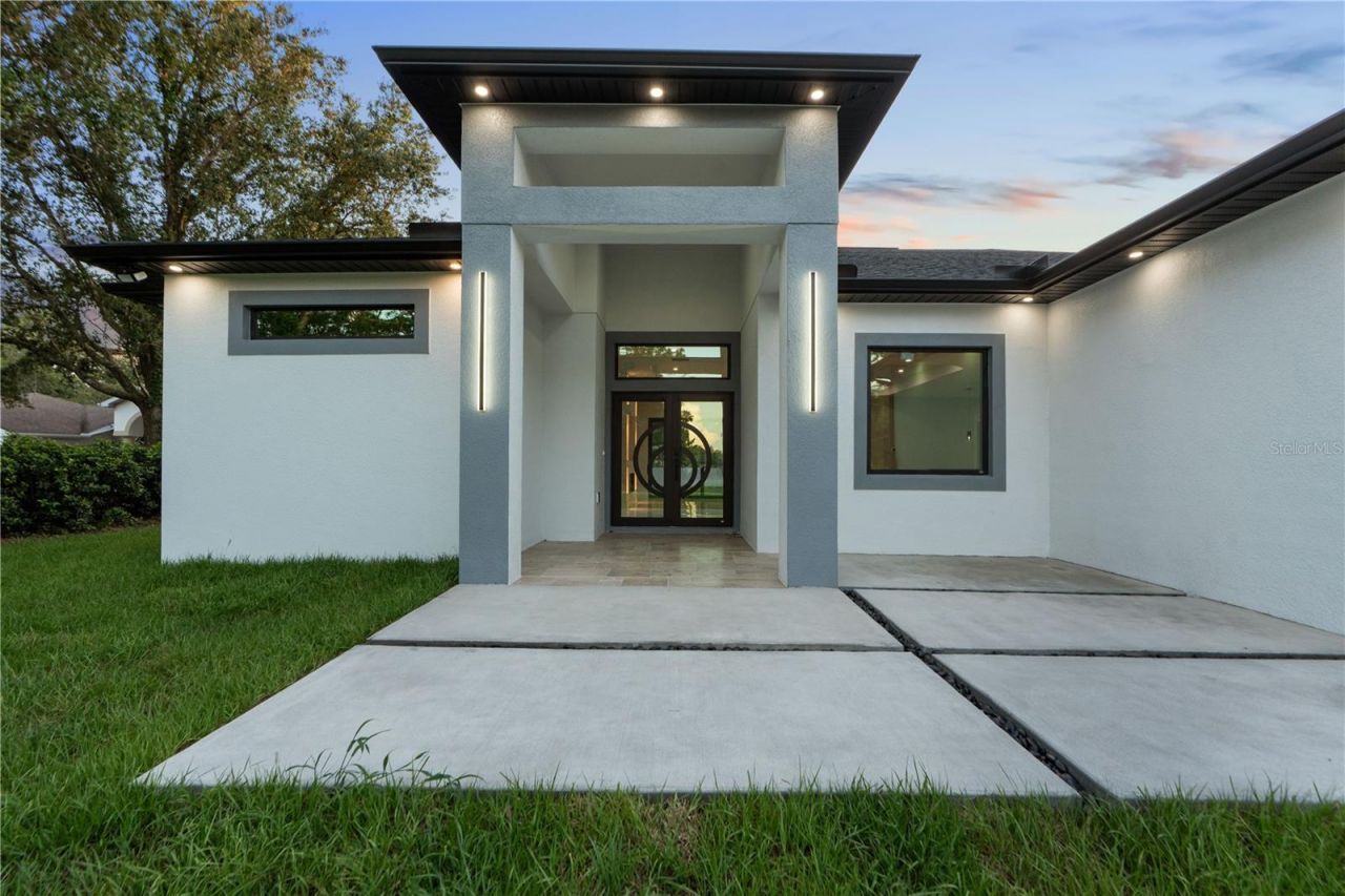 9201 Nightingale Road , Weeki Wachee, FL 34613 Photo