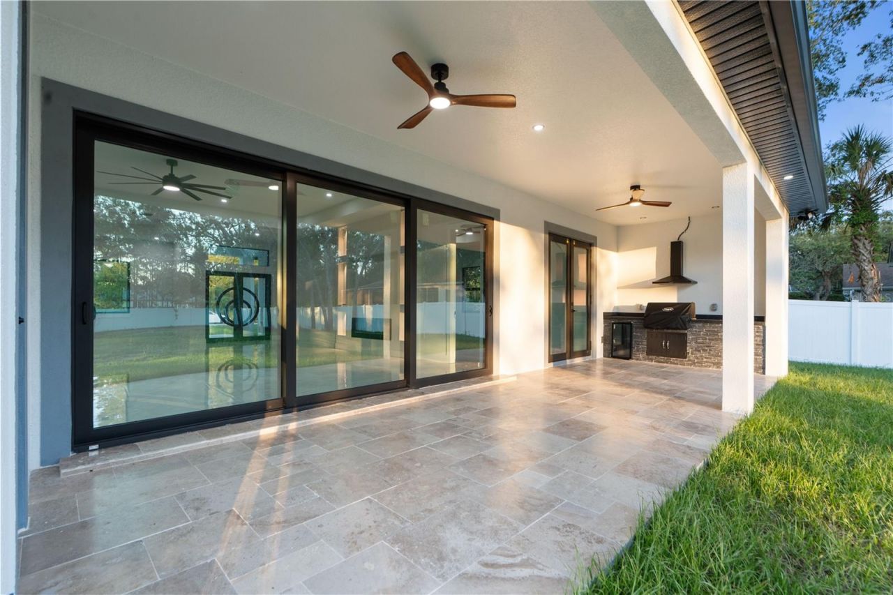 9201 Nightingale Road , Weeki Wachee, FL 34613 Photo
