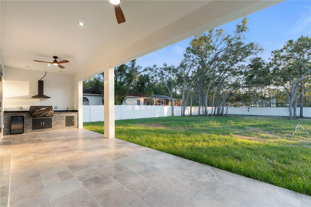 9201 Nightingale Road , Weeki Wachee, FL 34613 Photo