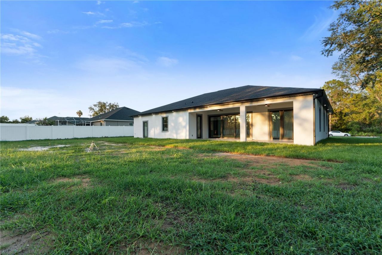 9201 Nightingale Road , Weeki Wachee, FL 34613 Photo