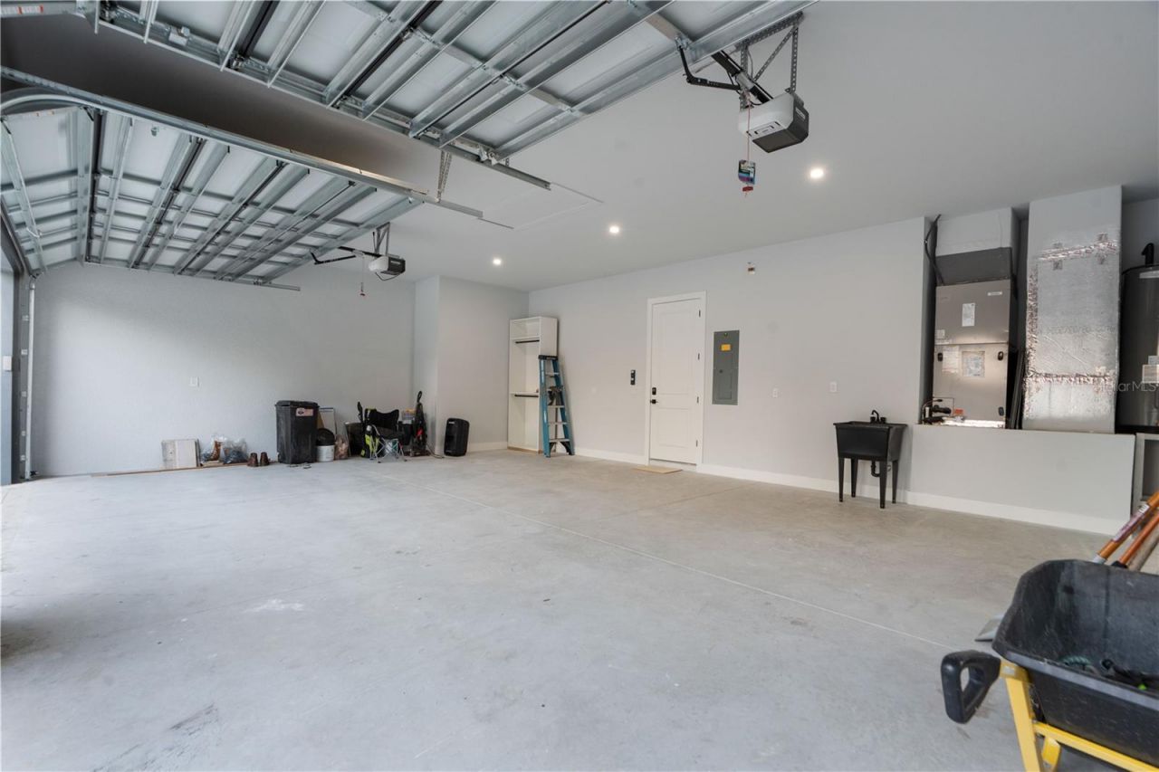 9201 Nightingale Road , Weeki Wachee, FL 34613 Photo