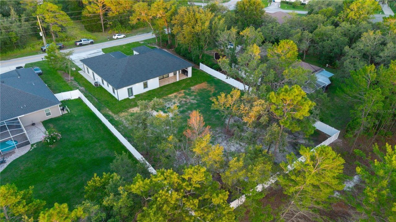 9201 Nightingale Road , Weeki Wachee, FL 34613 Photo