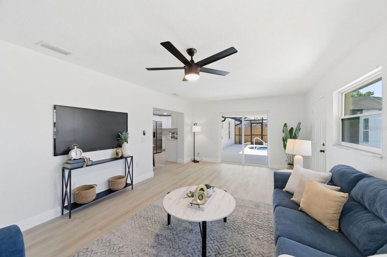 4760 Seville Drive, Sarasota, FL 34235 Photo