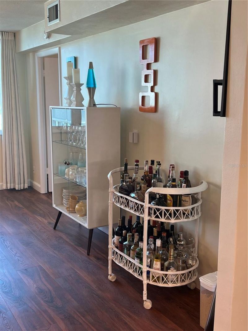 4720 Locust Street Ne, Unit 311, Saint Petersburg, FL 33703 Photo