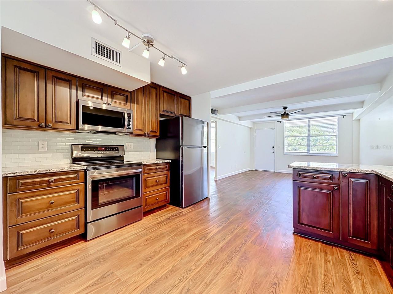 4720 Locust Street Ne, Unit 311, Saint Petersburg, FL 33703 Photo