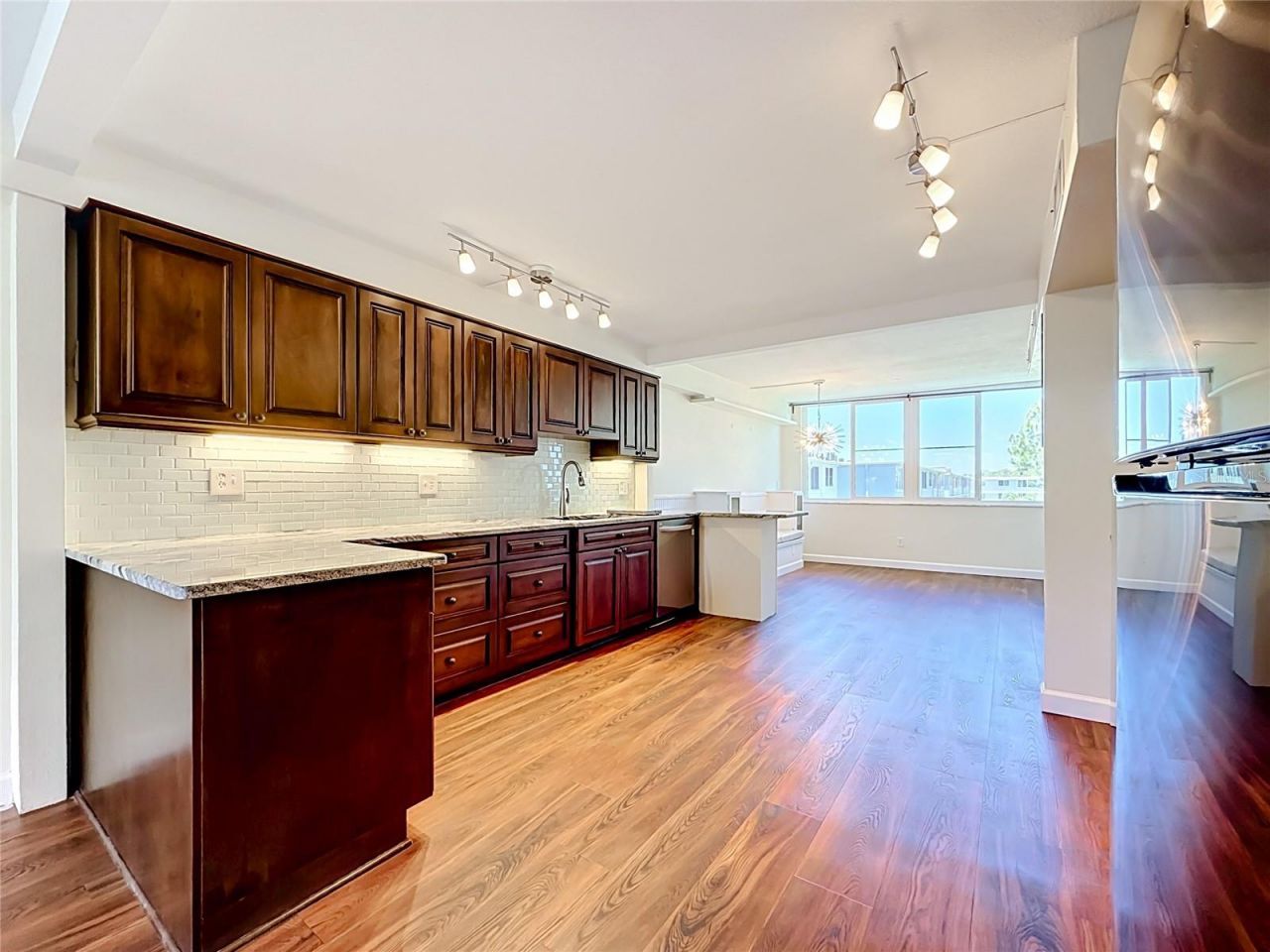 4720 Locust Street Ne, Unit 311, Saint Petersburg, FL 33703 Photo