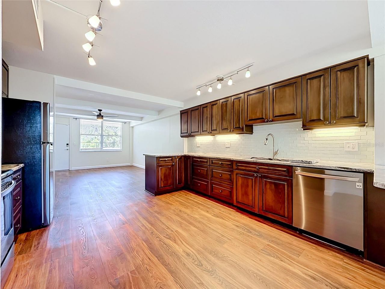 4720 Locust Street Ne, Unit 311, Saint Petersburg, FL 33703 Photo