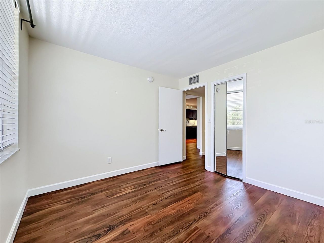 4720 Locust Street Ne, Unit 311, Saint Petersburg, FL 33703 Photo