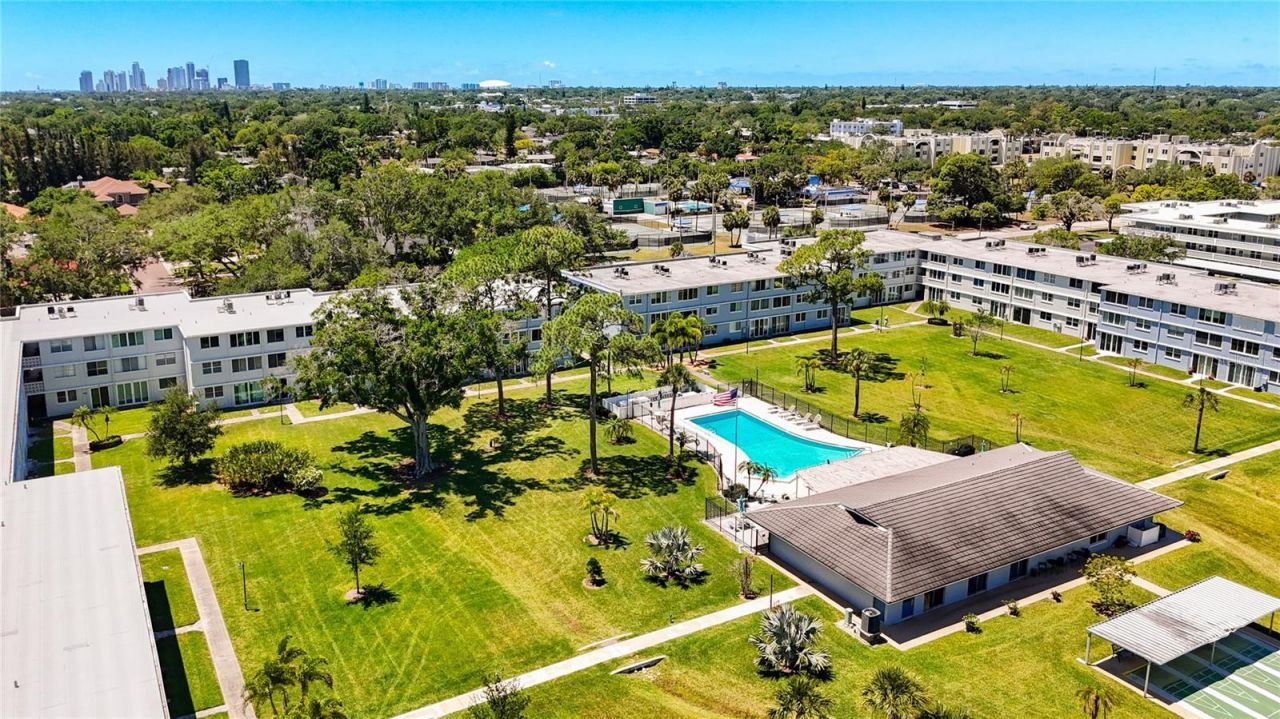 4720 Locust Street Ne, Unit 311, Saint Petersburg, FL 33703 Photo