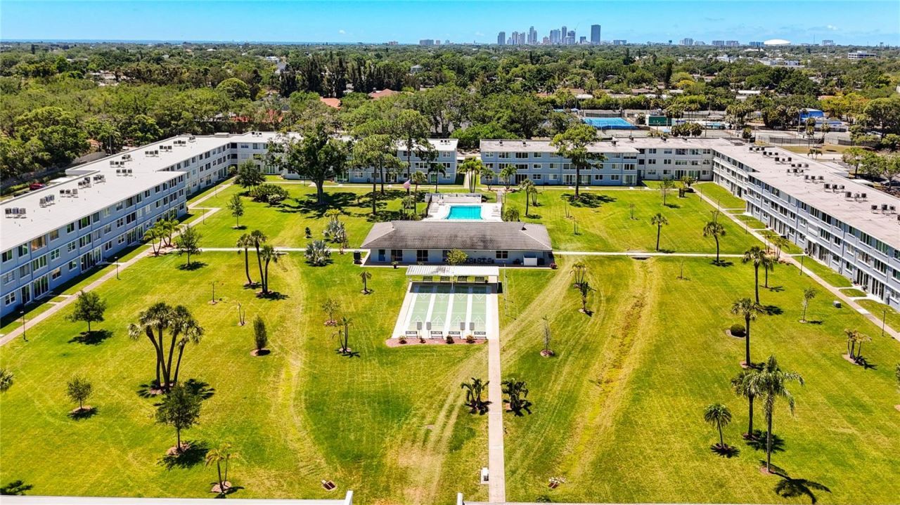4720 Locust Street Ne, Unit 311, Saint Petersburg, FL 33703 Photo
