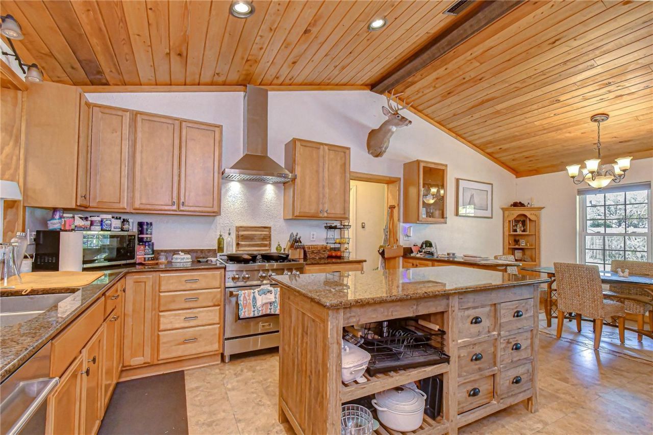 3437 59th Street N, Saint Petersburg, FL 33710 Photo