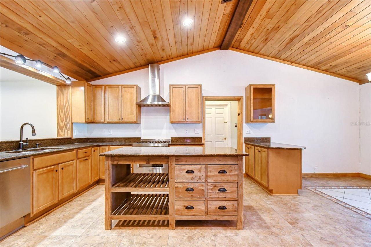 3437 59th Street N, Saint Petersburg, FL 33710 Photo