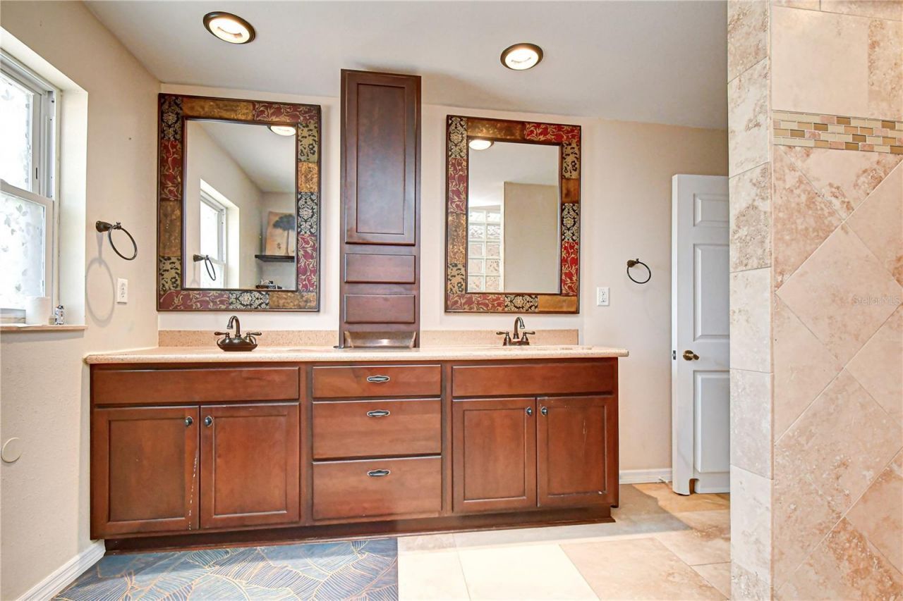 3437 59th Street N, Saint Petersburg, FL 33710 Photo