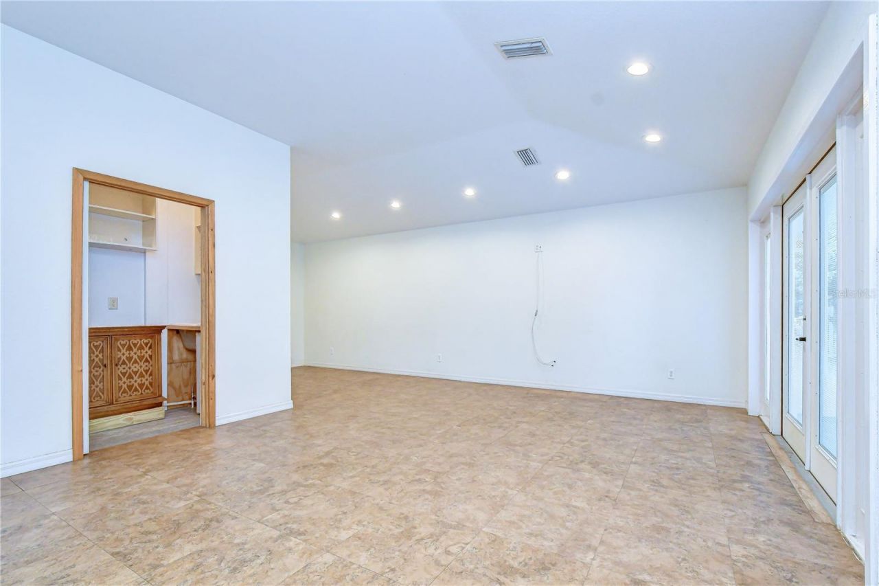 3437 59th Street N, Saint Petersburg, FL 33710 Photo