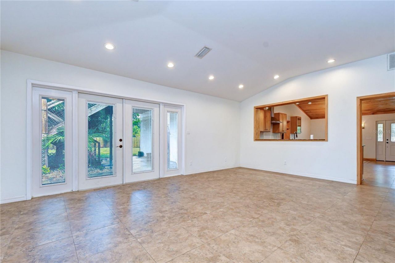 3437 59th Street N, Saint Petersburg, FL 33710 Photo