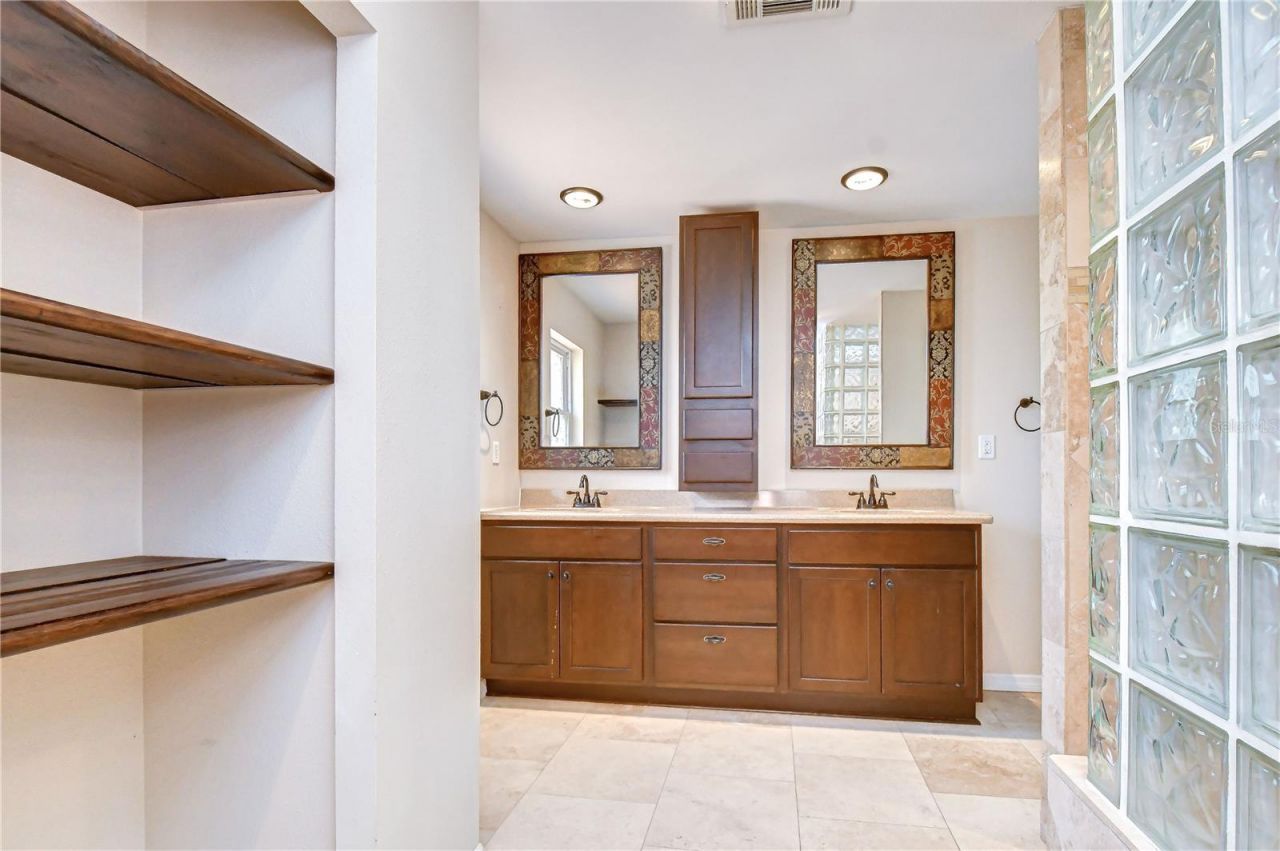 3437 59th Street N, Saint Petersburg, FL 33710 Photo