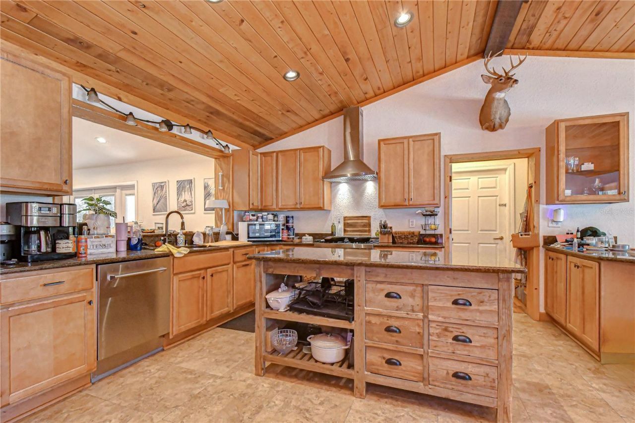 3437 59th Street N, Saint Petersburg, FL 33710 Photo