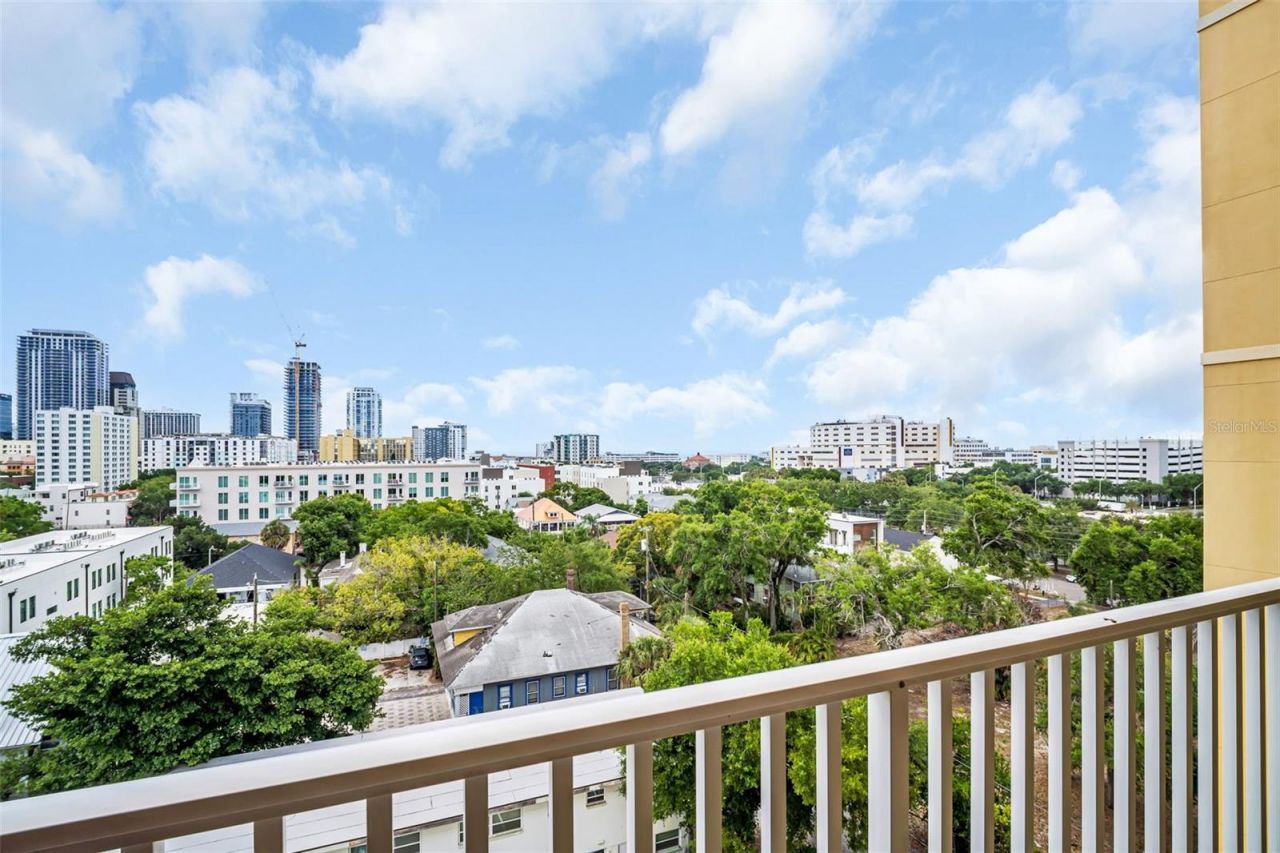 316 8th Street S, Unit 604, Saint Petersburg, FL 33701 Photo