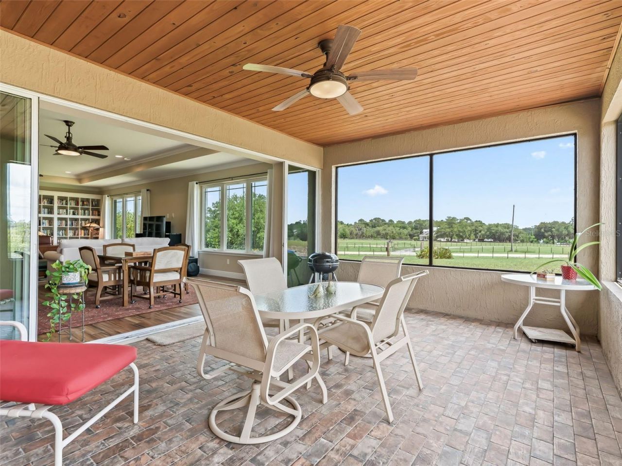 10725 SE 160th Court Road , Ocklawaha, FL 32179 Photo