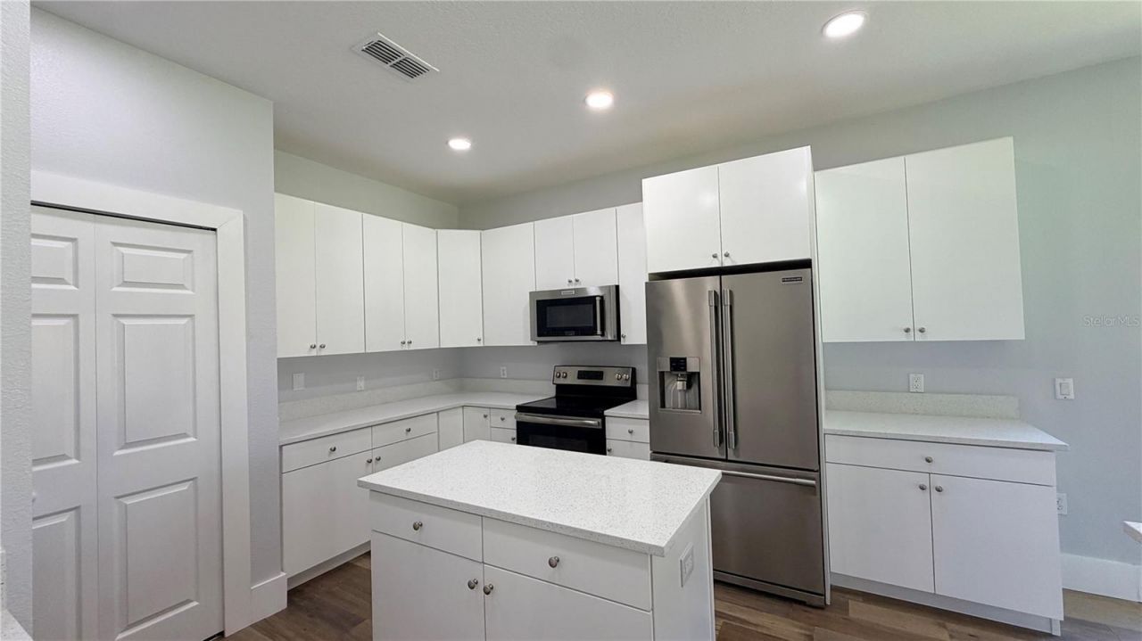 3839 Eagle Isle Circle, Kissimmee, FL 34746 Photo
