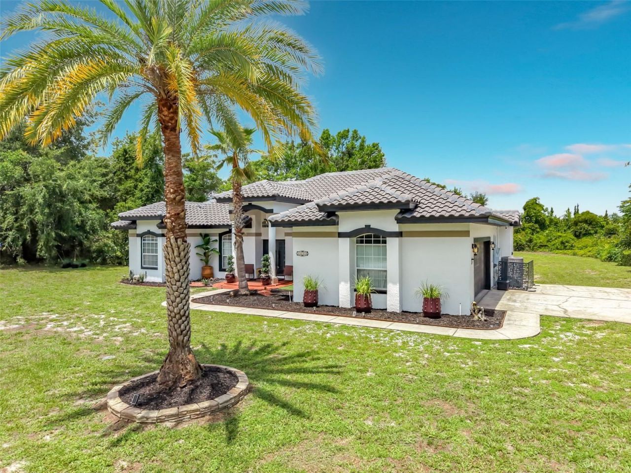 1043 W Seagate Drive, Deltona, FL 32725 Photo