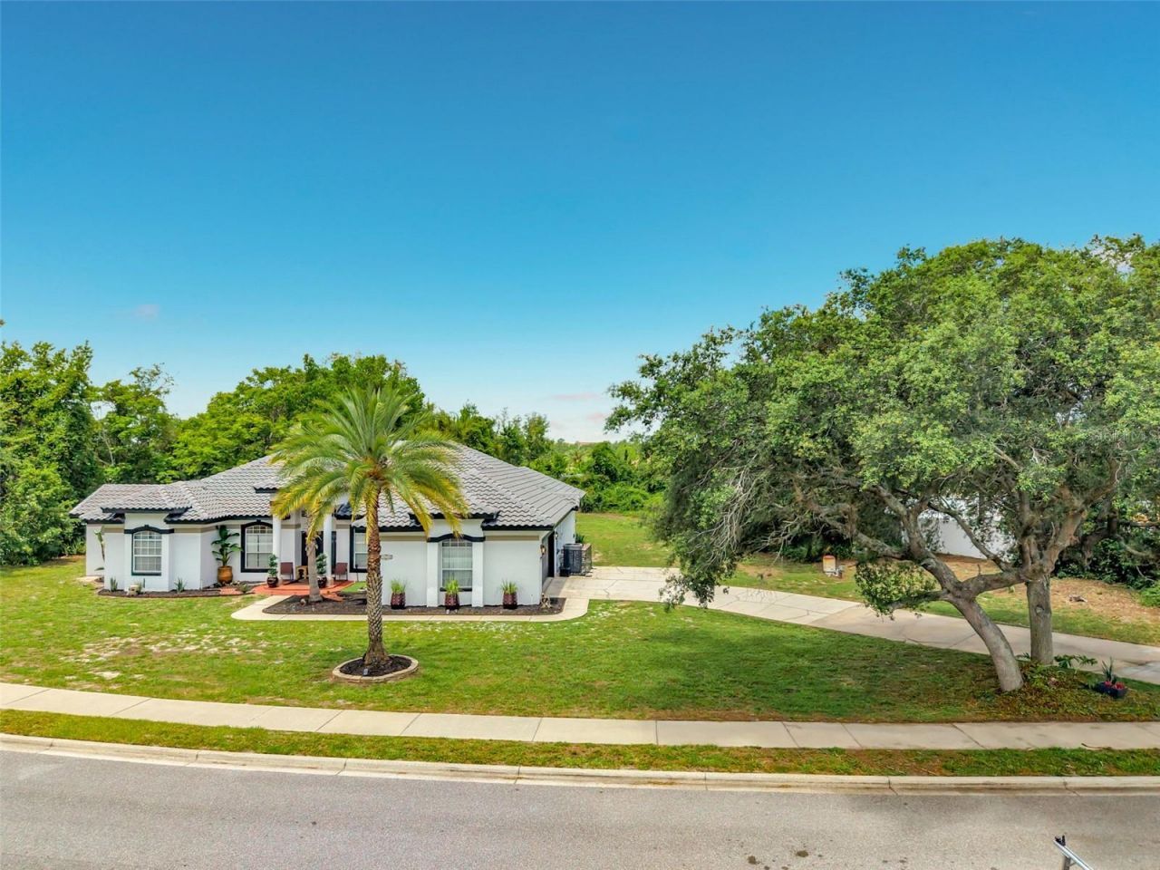 1043 W Seagate Drive, Deltona, FL 32725 Photo