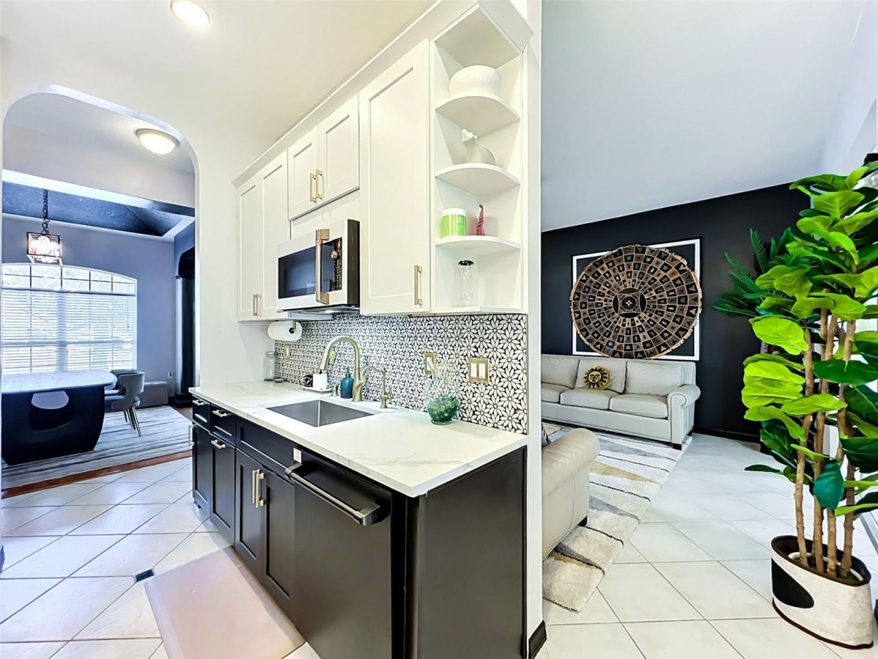 1043 W Seagate Drive, Deltona, FL 32725 Photo