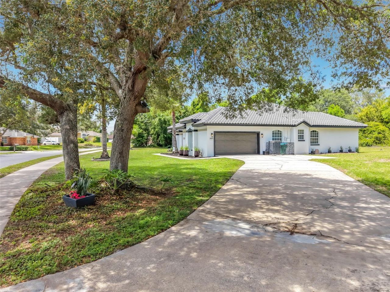1043 W Seagate Drive, Deltona, FL 32725 Photo
