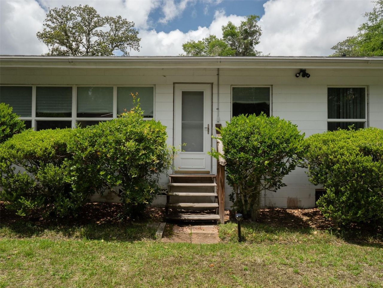 821 NW 20th Terrace , Gainesville, FL 32603 Photo