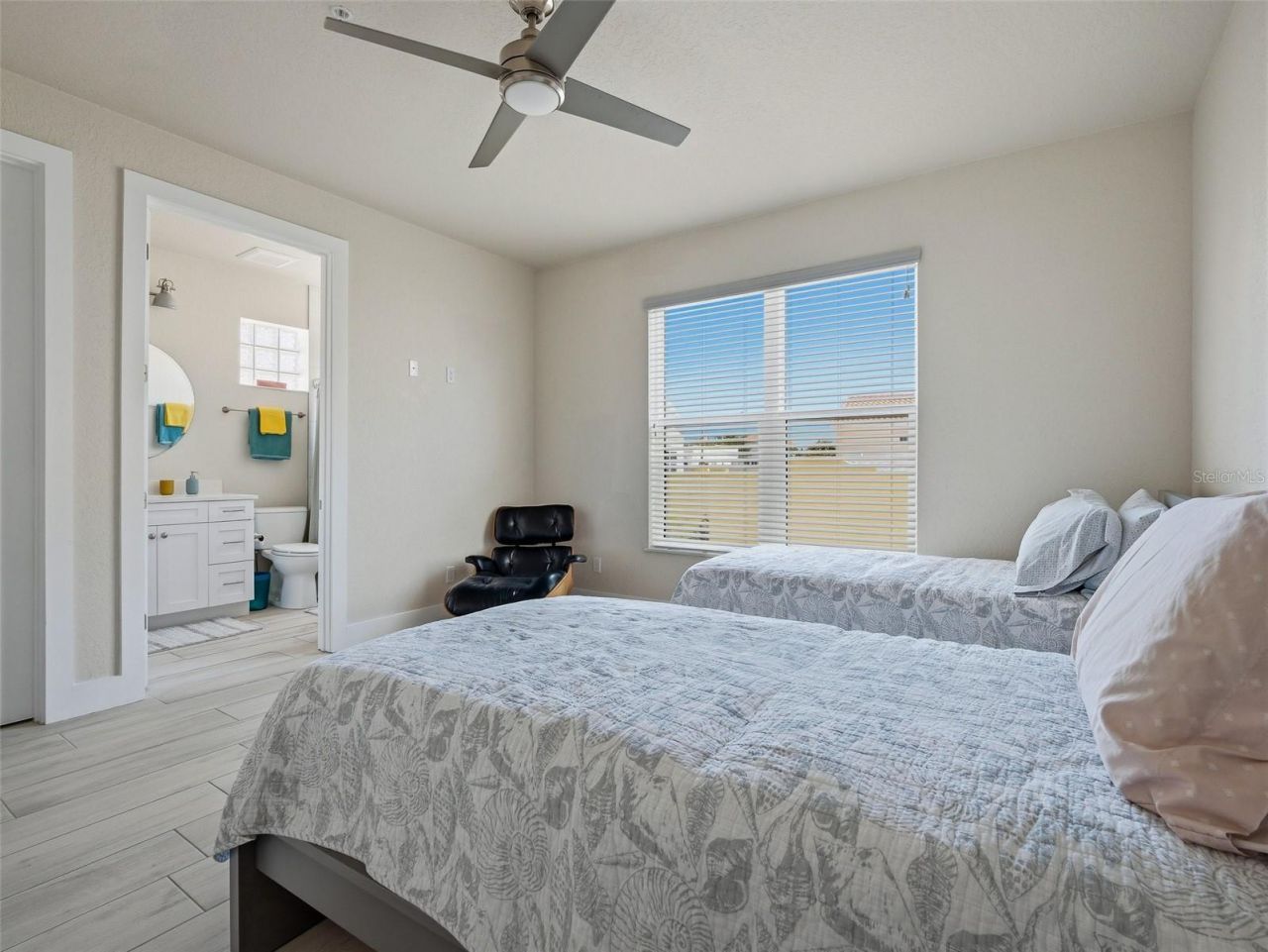 140 Julia Street, New Smyrna Beach, FL 32168 Photo