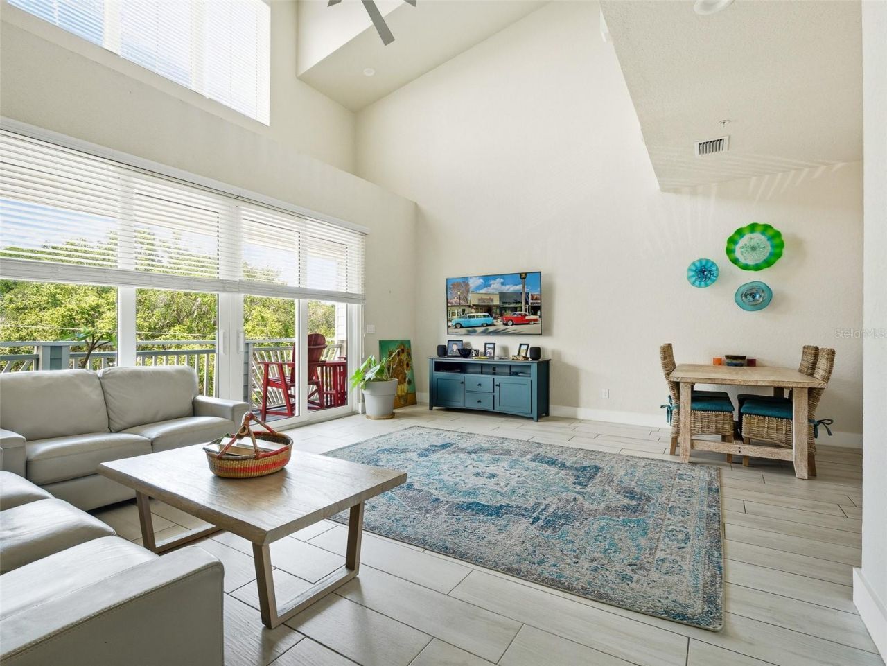 140 Julia Street, New Smyrna Beach, FL 32168 Photo