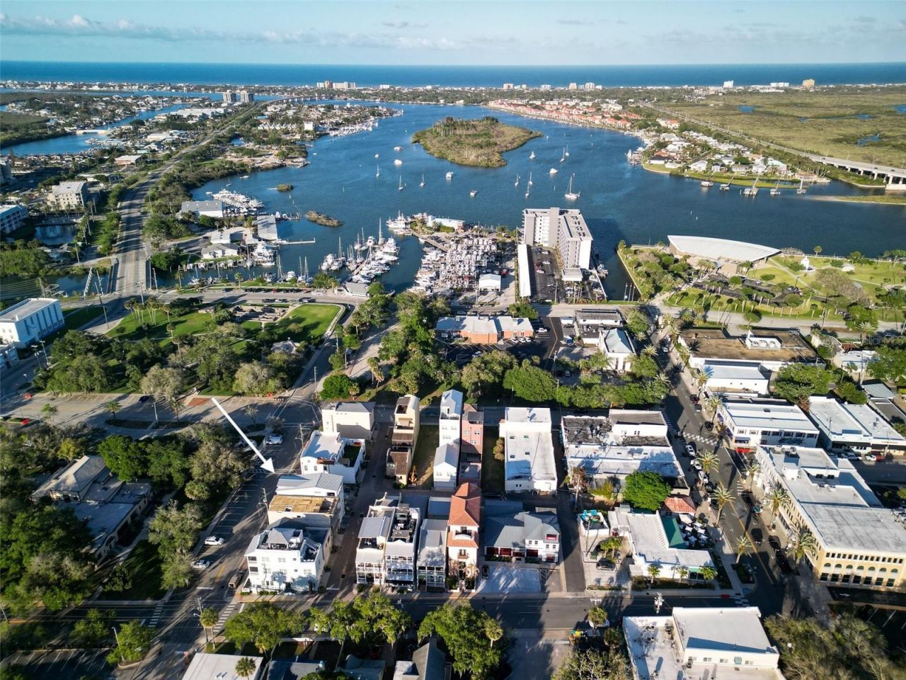 140 Julia Street, New Smyrna Beach, FL 32168 Photo