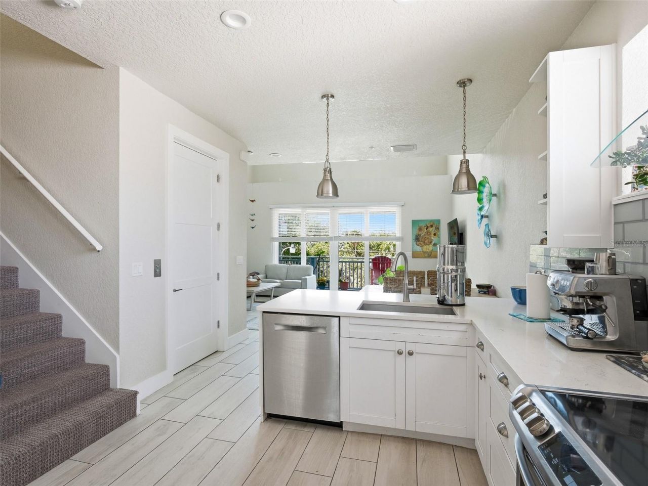 140 Julia Street, New Smyrna Beach, FL 32168 Photo