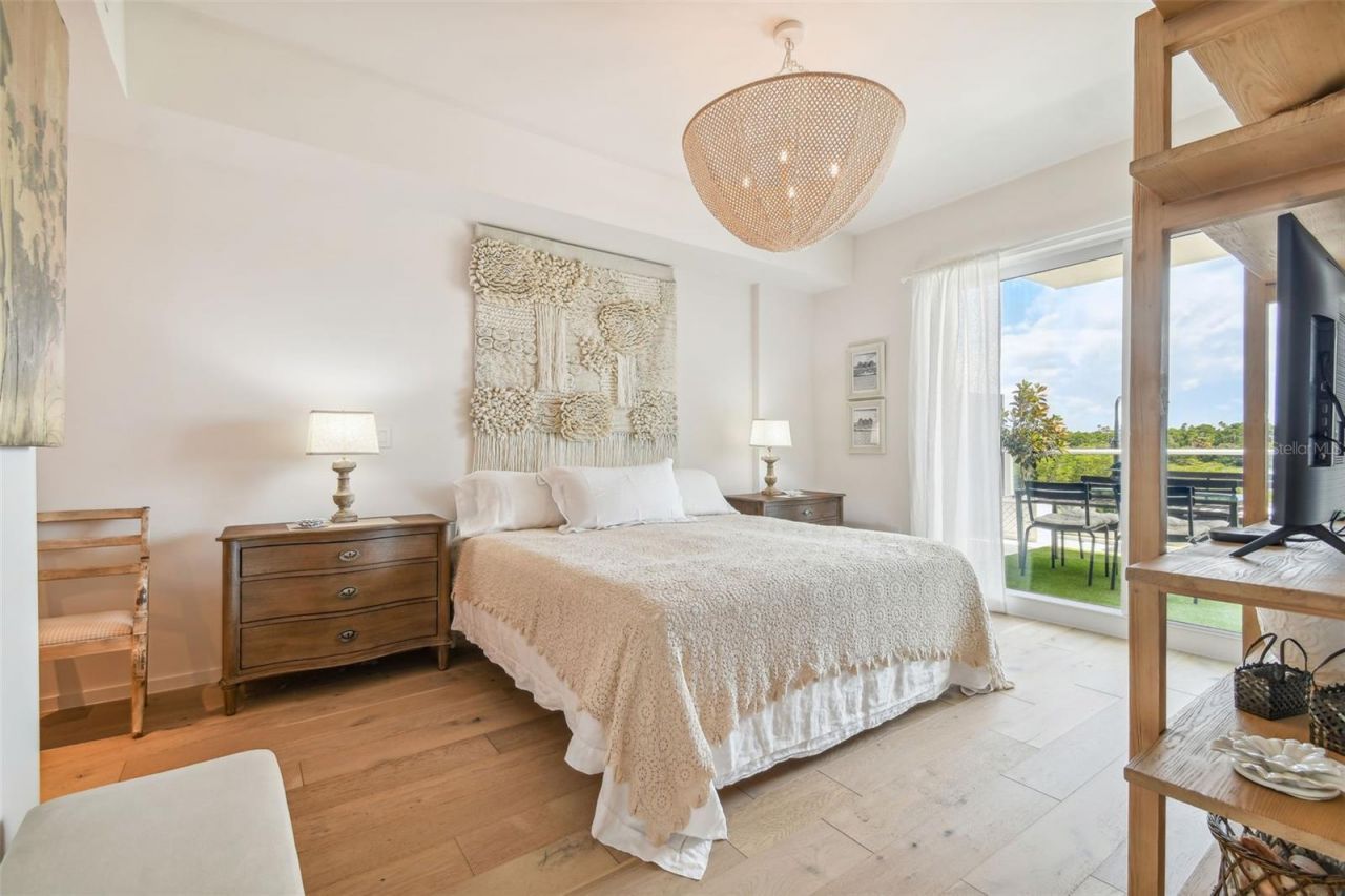 1020 Sunset Point Road, Unit 111, Clearwater, FL 33755 Photo