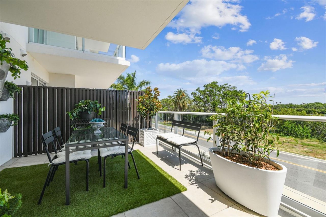 1020 Sunset Point Road, Unit 111, Clearwater, FL 33755 Photo
