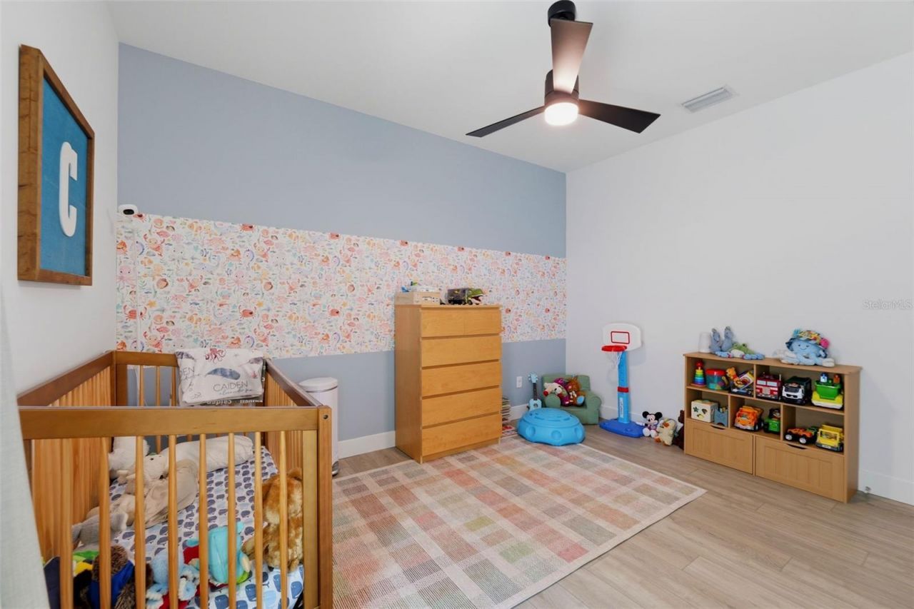 5160 Dartmouth Avenue N, Saint Petersburg, FL 33710 Photo