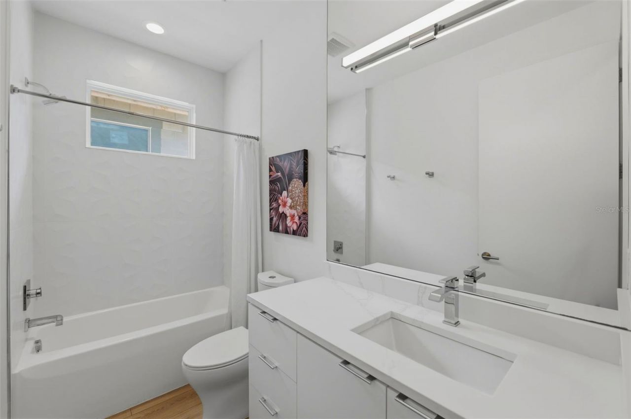 5160 Dartmouth Avenue N, Saint Petersburg, FL 33710 Photo