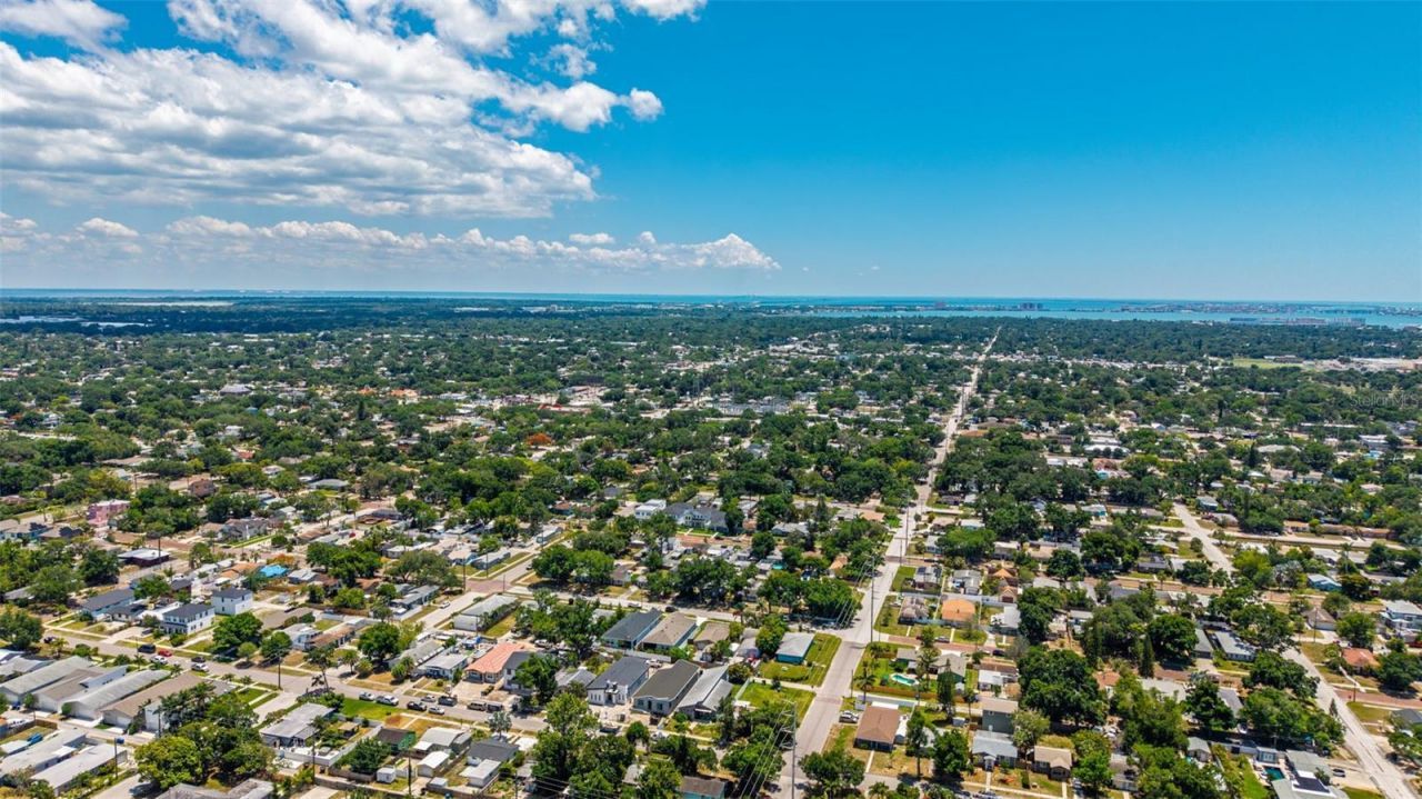 5160 Dartmouth Avenue N, Saint Petersburg, FL 33710 Photo