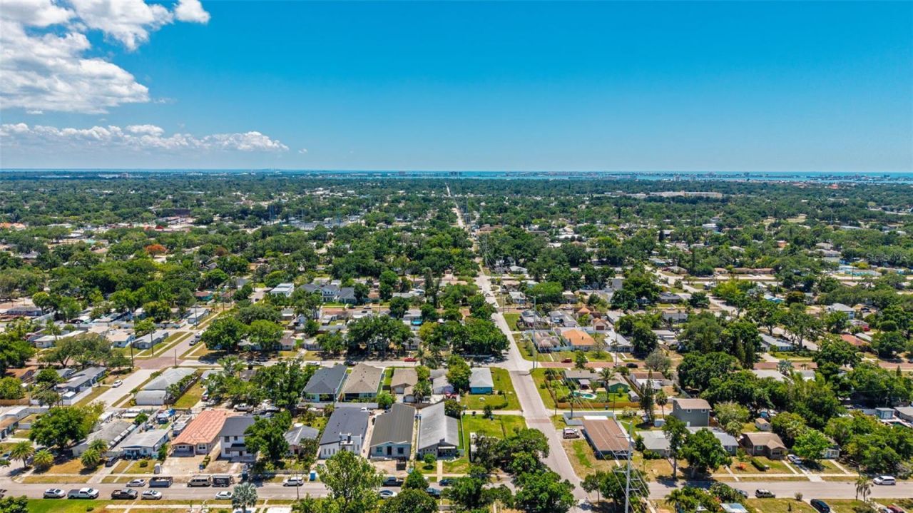 5160 Dartmouth Avenue N, Saint Petersburg, FL 33710 Photo