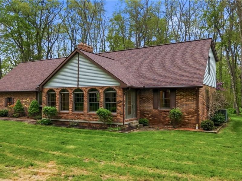 13689 Beard Road , New Springfield, OH 44443 Photo 3