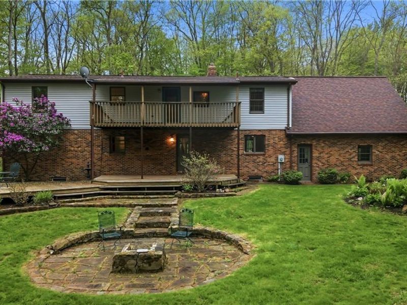 13689 Beard Road , New Springfield, OH 44443 Photo 5