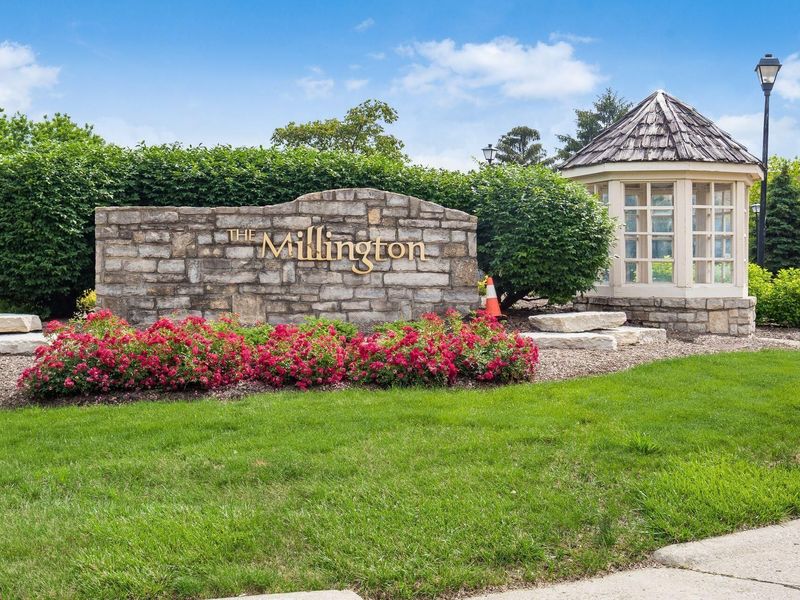 3382 Smileys Corner, Hilliard, OH 43026 Photo 2