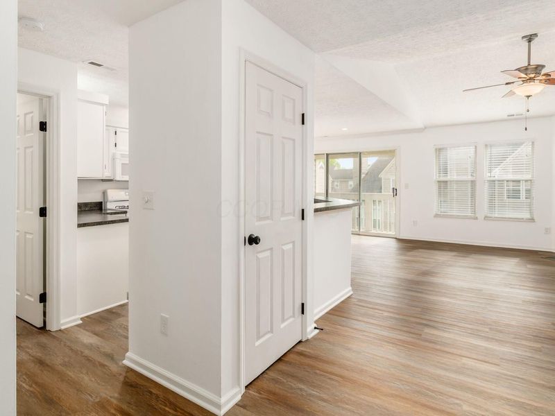 3382 Smileys Corner, Hilliard, OH 43026 Photo 7