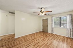 7915 Cider Court photo 4