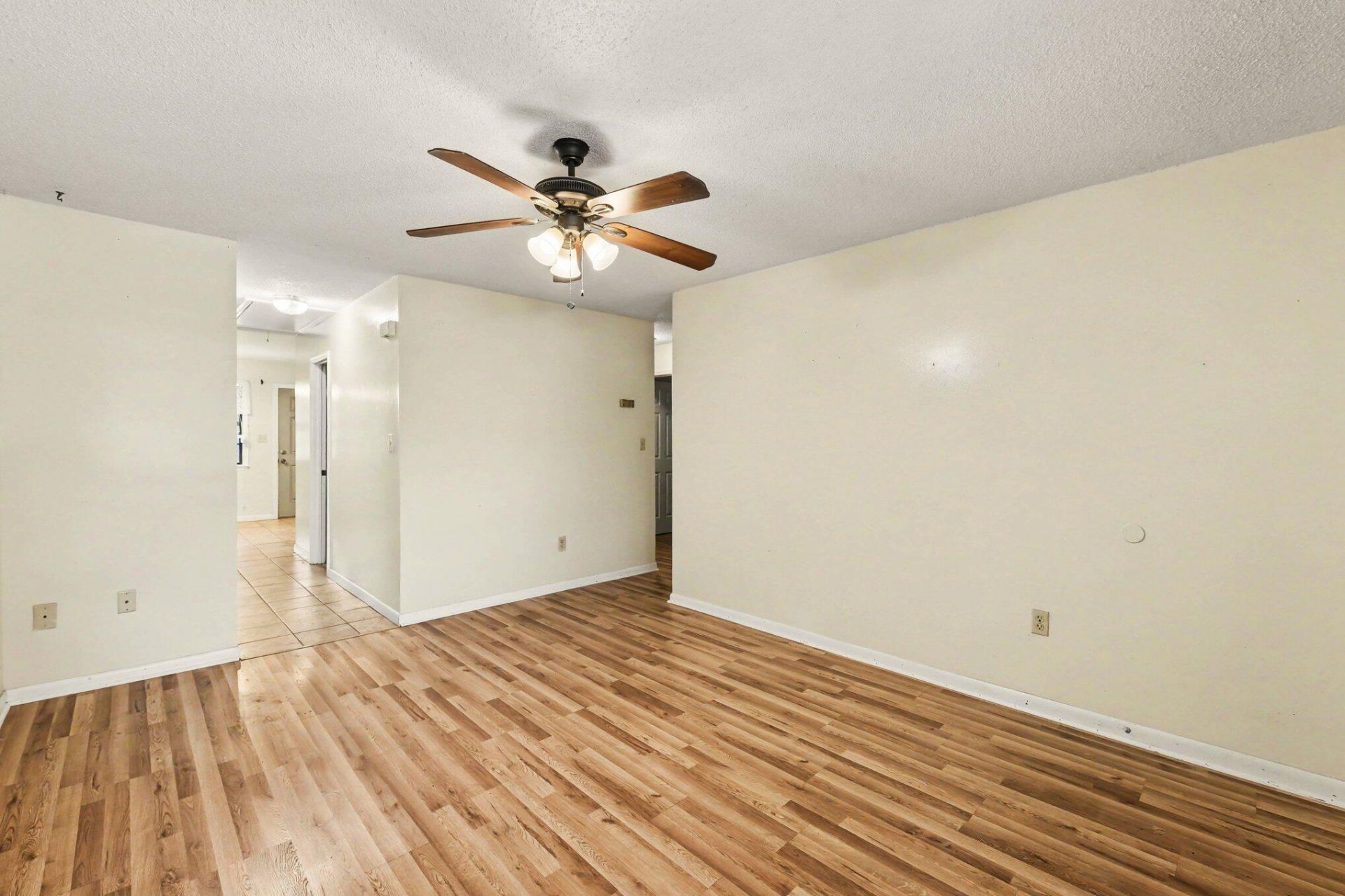 7915 Cider Court Photo 6