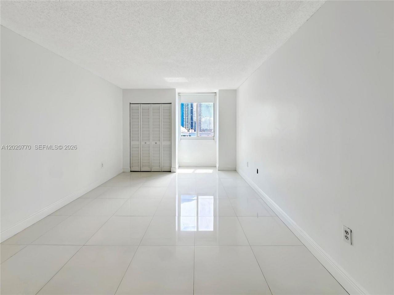 850 N Miami Ave , Unit W-1903, Miami, FL 33136 Photo